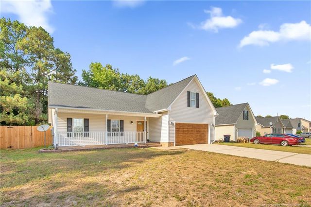 3696 Pioneer Drive, Hope Mills, NC 28348
