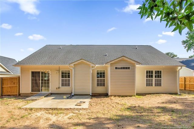 3696 Pioneer Drive, Hope Mills, NC 28348