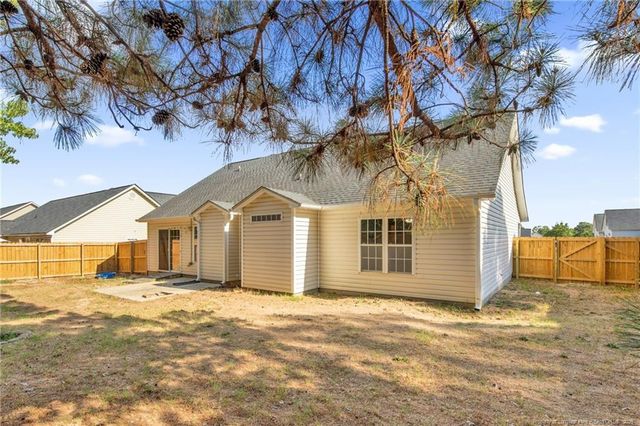 3696 Pioneer Drive, Hope Mills, NC 28348