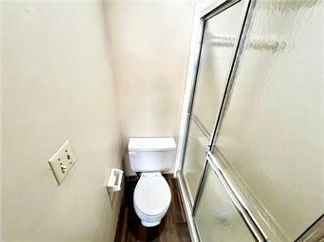 10027 E 67TH Street, Raytown, MO 64113