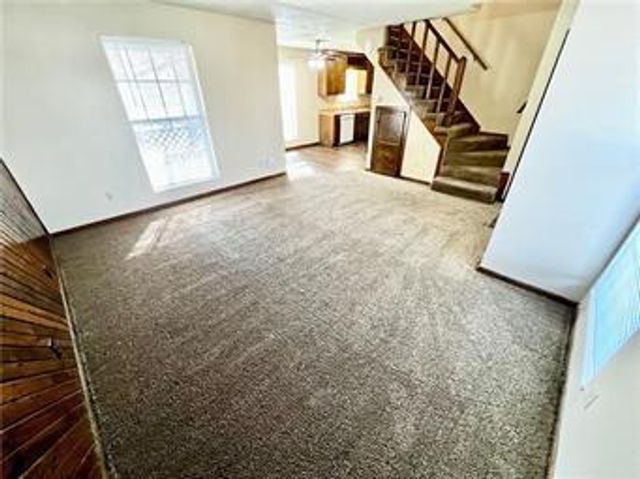 10027 E 67TH Street, Raytown, MO 64113