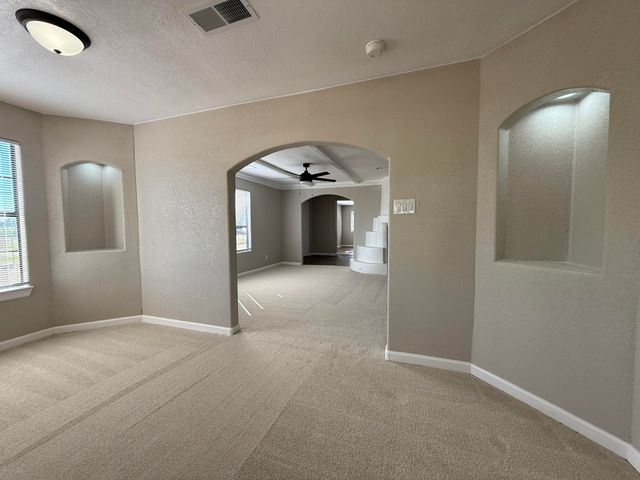 600 KATHERINE Street, Moriarty, NM 87035