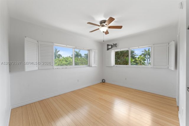 2539 S Bayshore Dr PH2F, Miami, FL 33133