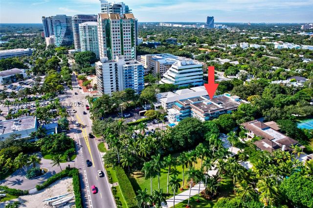 2539 S Bayshore Dr PH2F, Miami, FL 33133