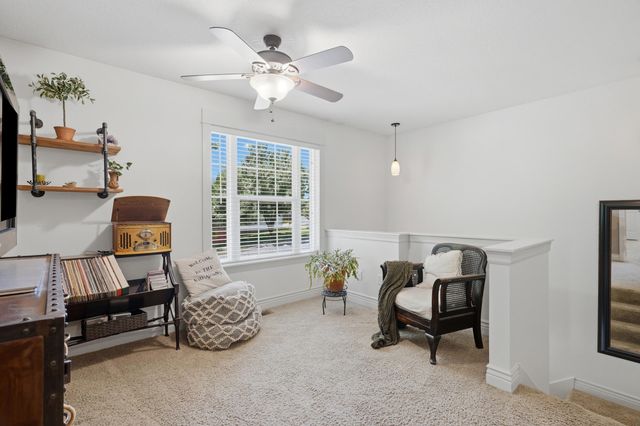 4807 MANHASSET DR, Columbia, MO 65203