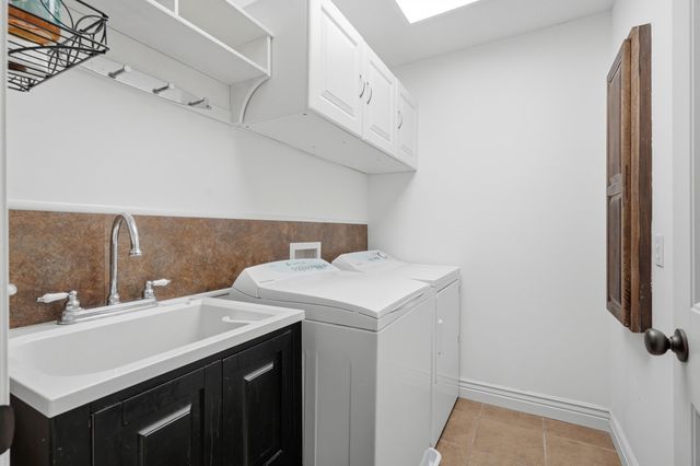 4807 MANHASSET DR, Columbia, MO 65203