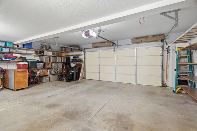 4807 MANHASSET DR, Columbia, MO 65203