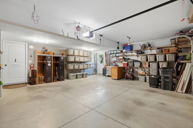 4807 MANHASSET DR, Columbia, MO 65203