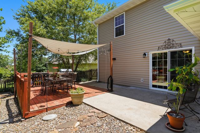 4807 MANHASSET DR, Columbia, MO 65203