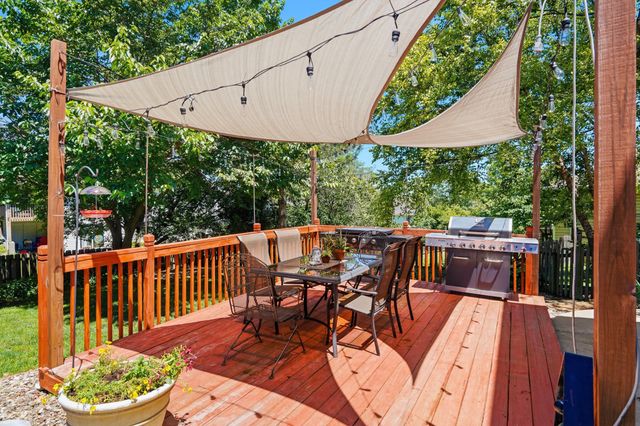 4807 MANHASSET DR, Columbia, MO 65203