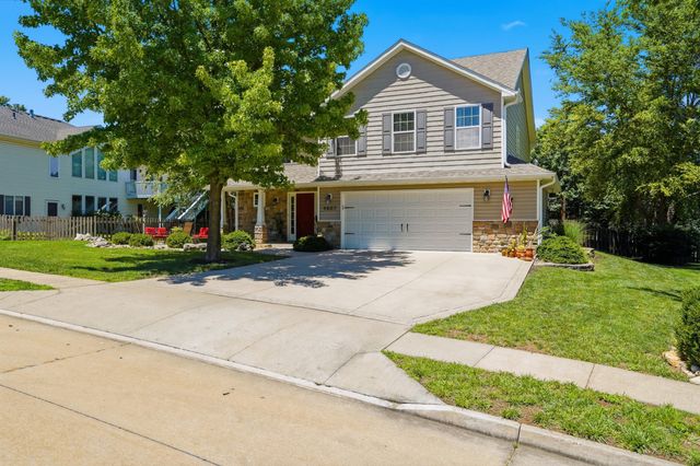 4807 MANHASSET DR, Columbia, MO 65203