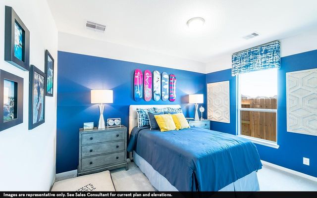 826 White Pine Haven Ln, Crosby, TX 77532
