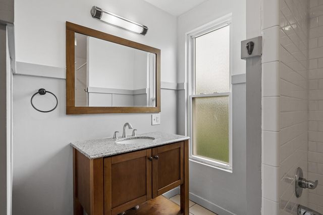 690 Lowry Avenue NE, Minneapolis, MN 55418