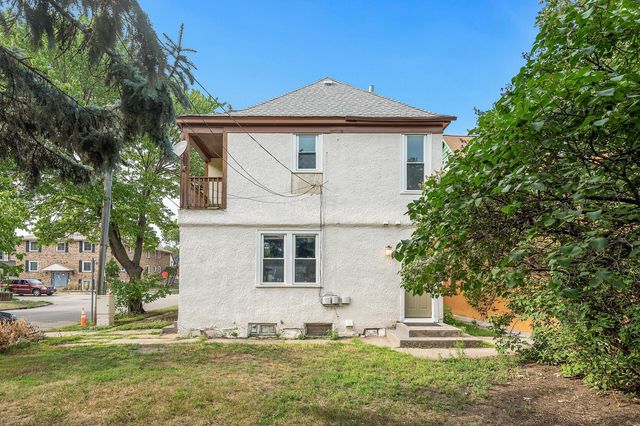 690 Lowry Avenue NE, Minneapolis, MN 55418