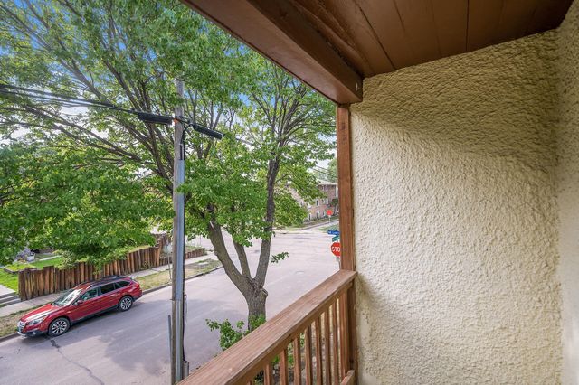 690 Lowry Avenue NE, Minneapolis, MN 55418