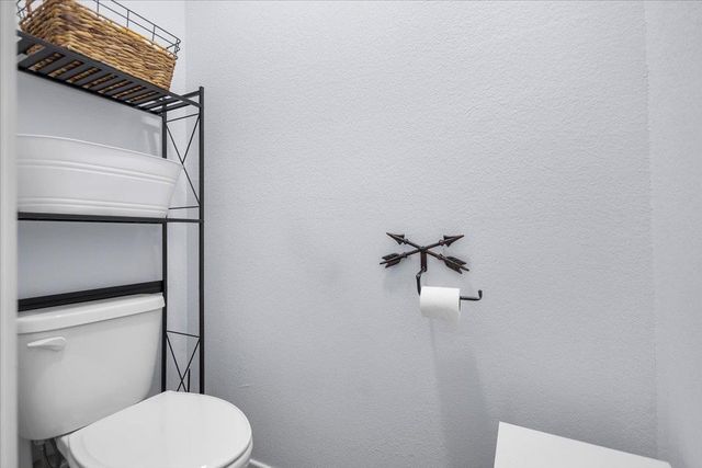 22727 County Road 2166, Troup, TX 75789