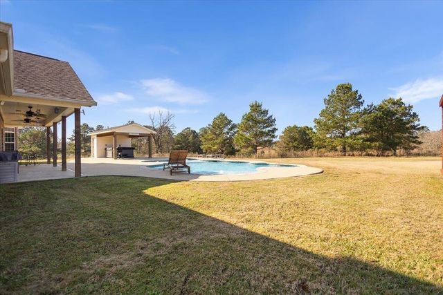 22727 County Road 2166, Troup, TX 75789