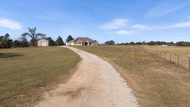 22727 County Road 2166, Troup, TX 75789