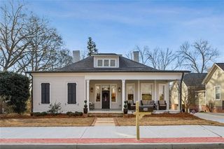 366 E Dixie Avenue SE, Marietta, GA 30060