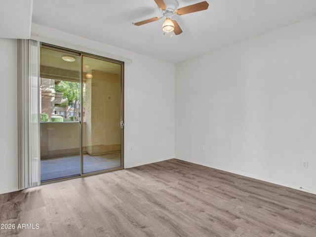 18416 N CAVE CREEK Road 1075, Phoenix, AZ 85032