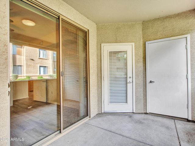 18416 N CAVE CREEK Road 1075, Phoenix, AZ 85032