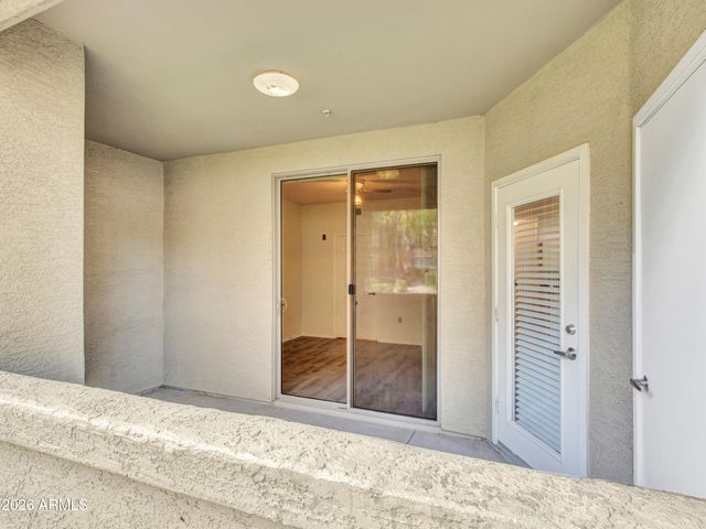 18416 N CAVE CREEK Road 1075, Phoenix, AZ 85032