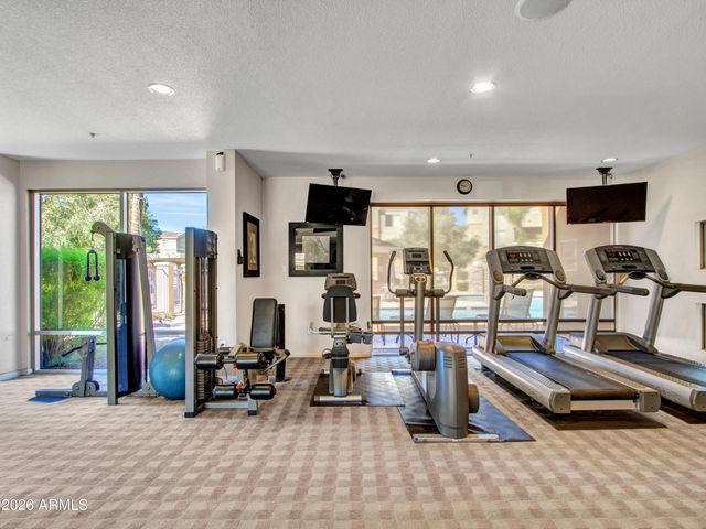 18416 N CAVE CREEK Road 1075, Phoenix, AZ 85032
