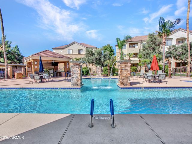 18416 N CAVE CREEK Road 1075, Phoenix, AZ 85032