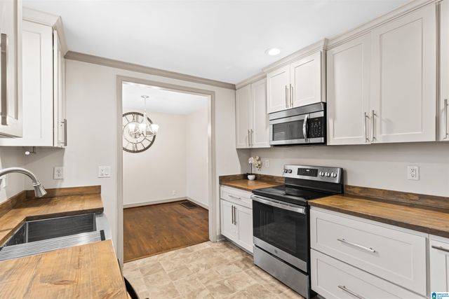 609 PIEDMONT AVENUE, Piedmont, AL 36272