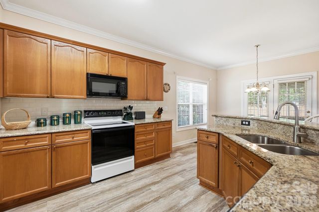 11438 McGinns Trace Court, Charlotte, NC 28277