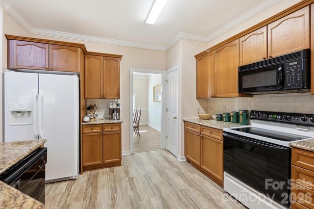 11438 McGinns Trace Court, Charlotte, NC 28277
