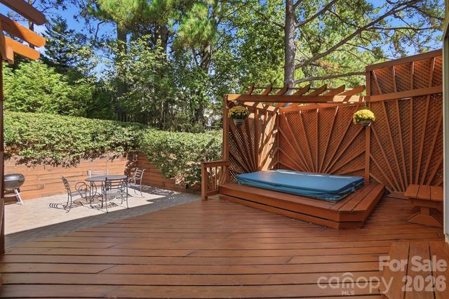 11438 McGinns Trace Court, Charlotte, NC 28277