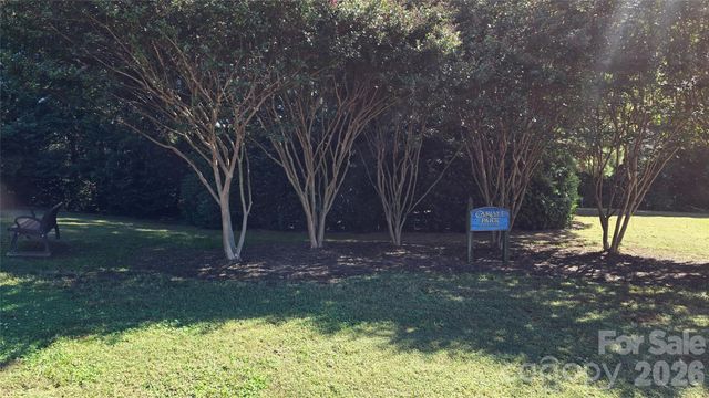 11438 McGinns Trace Court, Charlotte, NC 28277