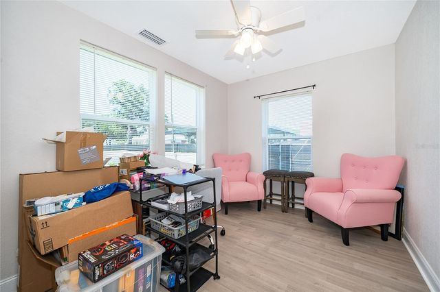 702 E GILCHRIST STREET, Plant City, FL 33563