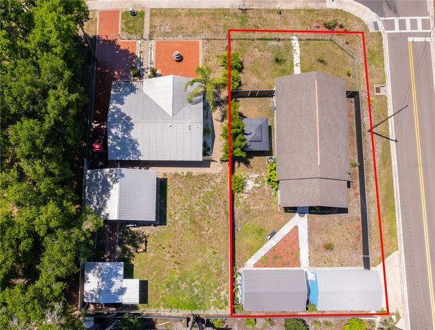702 E GILCHRIST STREET, Plant City, FL 33563