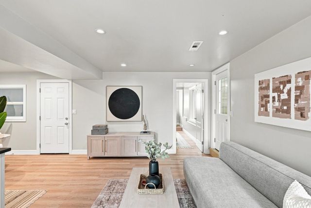 135 Farallones Street, San Francisco, CA 94112
