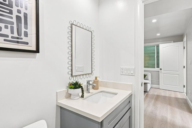 135 Farallones Street, San Francisco, CA 94112