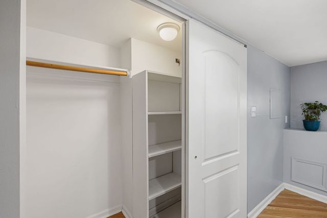 6141 N Maplewood Avenue, Chicago, IL 60659