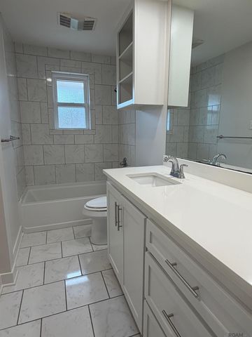 1440 Lansdowne Dr, Denham Springs, LA 70726