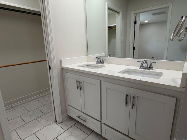 1440 Lansdowne Dr, Denham Springs, LA 70726