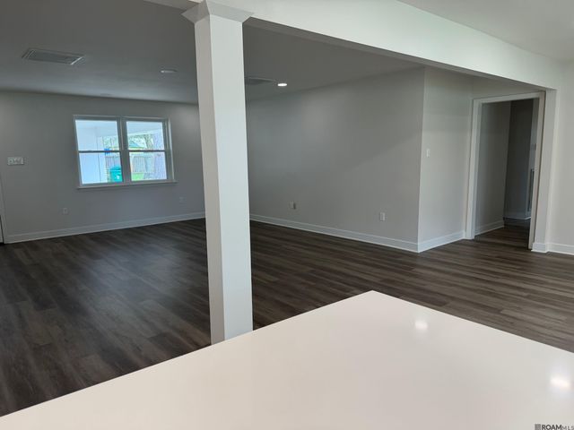 1440 Lansdowne Dr, Denham Springs, LA 70726