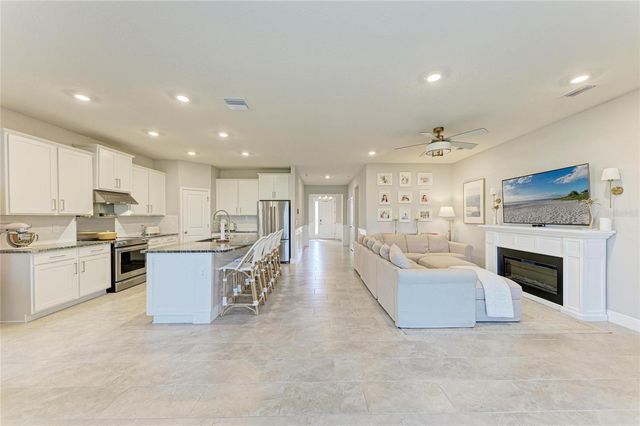 17719 CANTARINA COVE, Bradenton, FL 34211