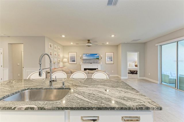 17719 CANTARINA COVE, Bradenton, FL 34211