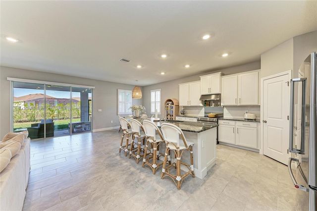 17719 CANTARINA COVE, Bradenton, FL 34211