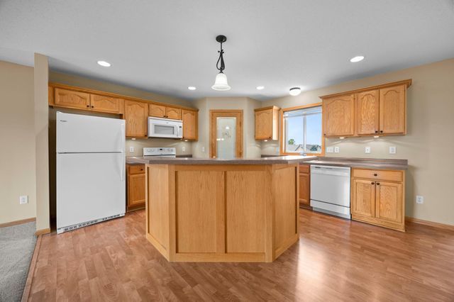 1528 Sequoia Lane, New Richmond, WI 54017