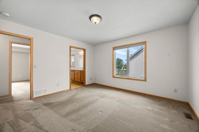 1528 Sequoia Lane, New Richmond, WI 54017
