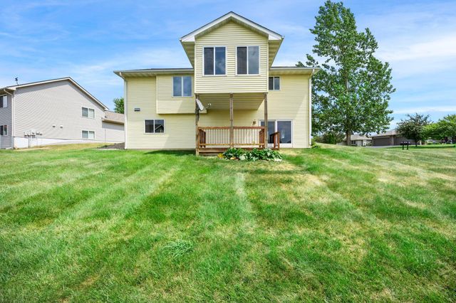 1528 Sequoia Lane, New Richmond, WI 54017