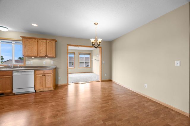 1528 Sequoia Lane, New Richmond, WI 54017