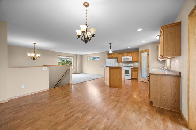 1528 Sequoia Lane, New Richmond, WI 54017