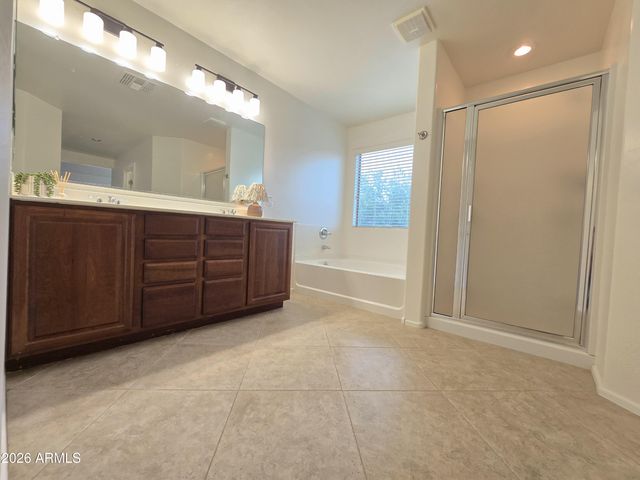 3496 E MERRILL Avenue, Gilbert, AZ 85234